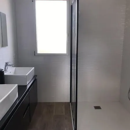 Maison De 200 M2, 5 Minutes A Pieds De La De Luzeronde L'Herbaudiere