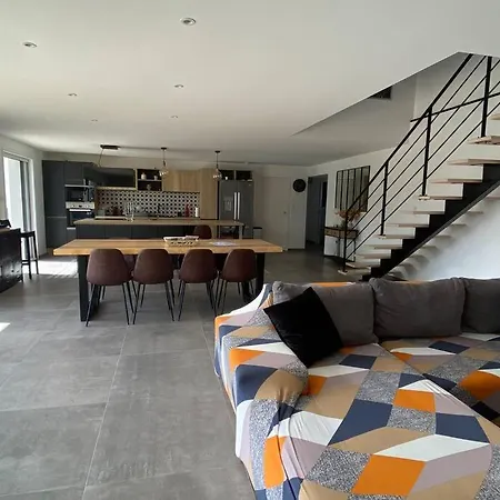 度假居 Maison De 200 M2, 5 Minutes A Pieds De La De Luzeronde
