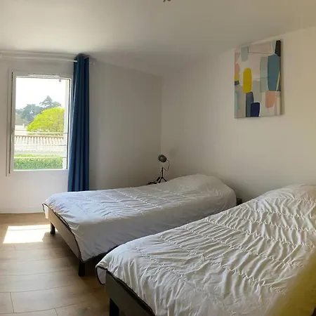 Maison De 200 M2, 5 Minutes A Pieds De La De Luzeronde * L'Herbaudiere