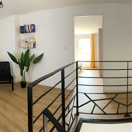Maison De 200 M2, 5 Minutes A Pieds De La De Luzeronde 度假居